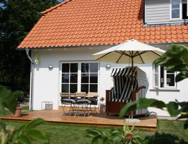 Seaside Rosenhagen Ferienhaus Sealounge Garten