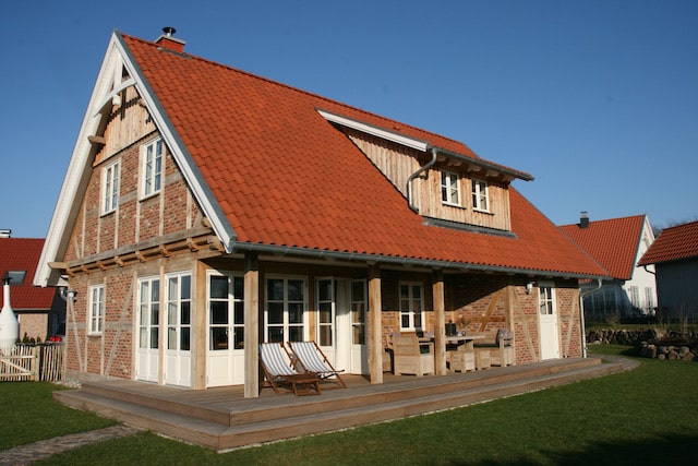 Seaside Rosenhagen Ferienhaus Meerzeit Garten 1