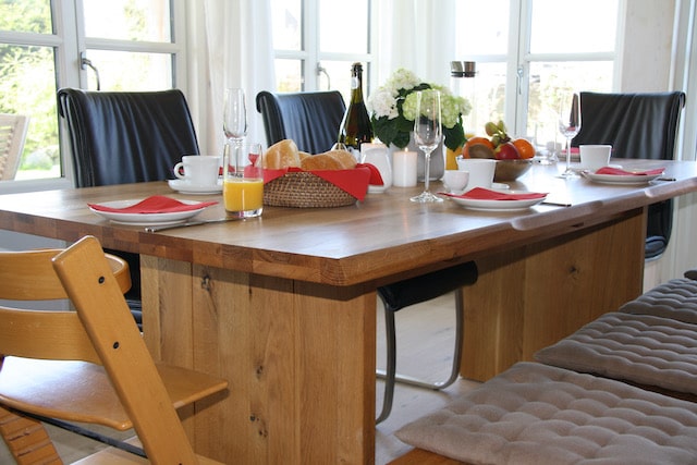 Seaside Rosenhagen Ferienhaus Meerzeit Esszimmer