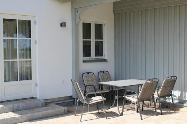 Seaside Rosenhagen Ferienhaus Haus am Meer Terrasse